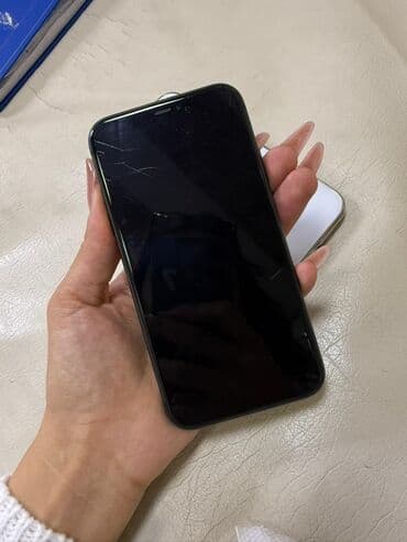 Audi: IPhone 11, Qara — 5