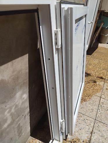 darvaza qapi: 90x80sm 
Yeni Ramana qəs.Komsomol dairəsine yaxın — 4