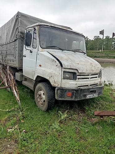 Yük maşını – tentəli bortlu - Korpus: bortlu kuzov, üstü qalın tent