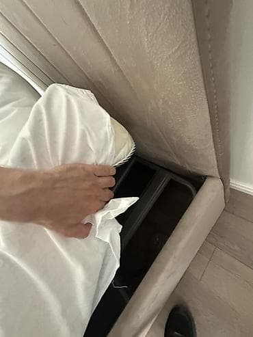 Təknəfərlik çarpayı, Bazalı, Matras ilə, Siyirməsiz — 2