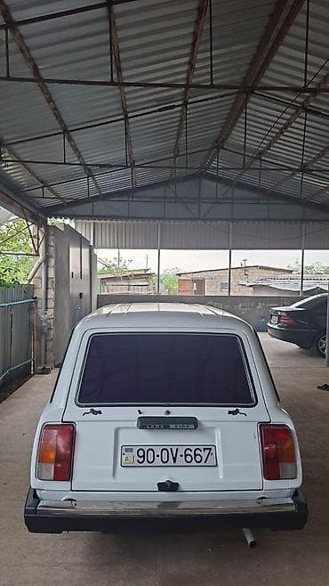 mercedes b class qiymeti: VAZ (LADA) 2104: 1.6 l | 2010 il 8011 km Universal — 9