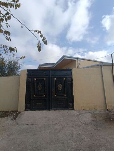 Həyət evləri və villalar: 4 otaqlı, 150 kv. m — 2