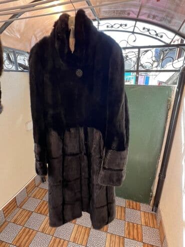 qaragüldən qadın şubaları: Qadın üçün uzun kürk və qısa kürk dəsti - Material: təbii tünd rəngli — 3