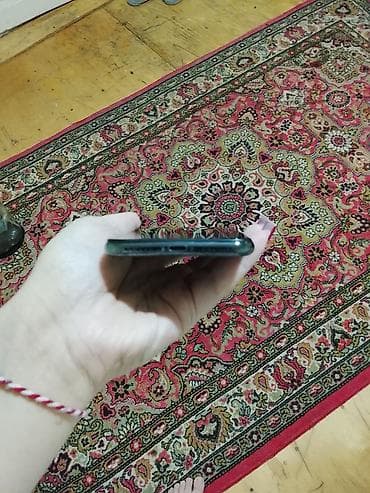 cinde 5 manatliq internet paketi: IPhone X, 64 GB, Space Gray, Qırıq — 5