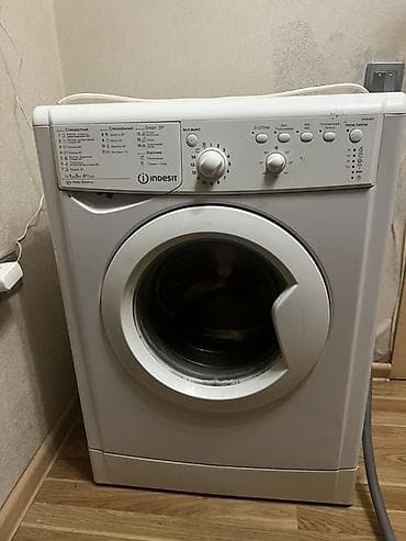 indezit: Paltaryuyan maşın Indesit, 5 kq, Təmirə ehtiyacı var, Qurutmasız — 1