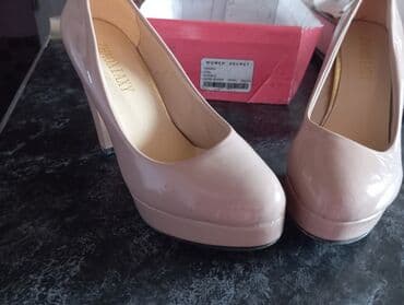 детские кожаные туфли: Туфли, Размер: 38, цвет - Бежевый, Б/у — 6