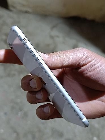 ram 8 gb: IPhone SE 2020, 128 GB, Ağ, Barmaq izi — 2