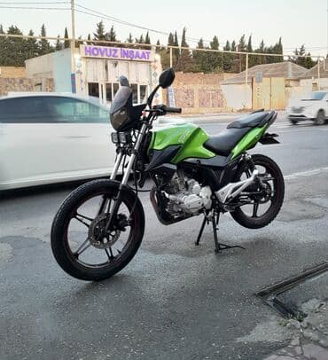 təkərlər r15: Yol motosikleti – şəhər və qısa səfərlər üçün ideal. - Korpus rəngi — 2