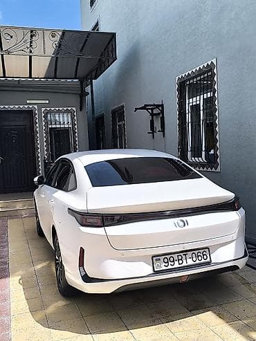 kreditle maşin: Changan Qiyuan A05: 1.5 l | 2025 il 29000 km — 2