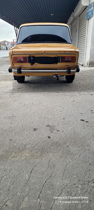 bmw satis: VAZ 2106, sarı rəngli sedan Müəssisə: VAZ Model: 2106 (klassik — 7