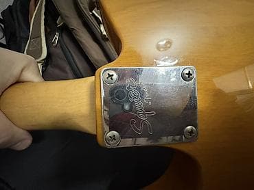 neymar forma: Elektron gitara, Fender — 5