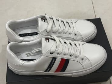 Çaydanlar: Tommy Hilfiger ağ rəngli klassik idman ayaqqabısı - Model: aşağı — 4