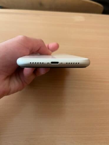 resmi 11: IPhone 11, 128 GB, Ağ, Face ID — 5