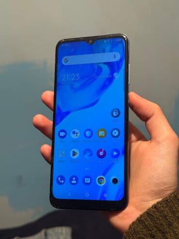 samsung 60 fps veren telefonlar: TCL smartfon - Marka/model: TCL (şəkildəki seriya – arxa hissədə — 1