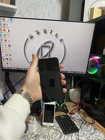 apple iphone 13 pro max: IPhone Xs, Qızılı, Face ID — 3