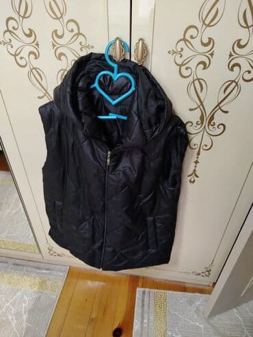 Dəstlər, kostyumlar: Jilet, rəng - Qara — 1