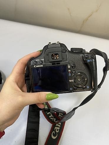 Canon EOS DSLR fotoaparat dəsti - Korpus: Canon EOS seriyası, optik