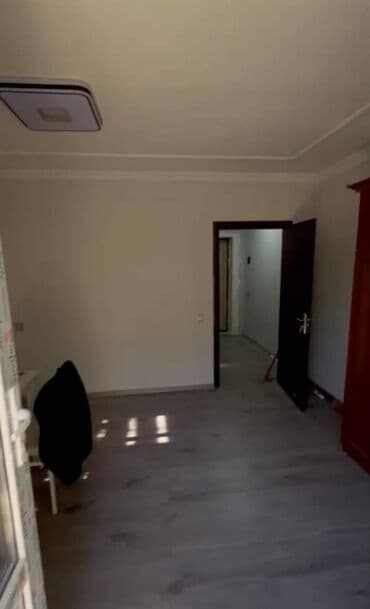 xacmaz obyekt: Obyekt icarəyə verilir. 1-ci mərtəbə 30 kvm, zirzəmi 25 kvm və 30 kvm — 3