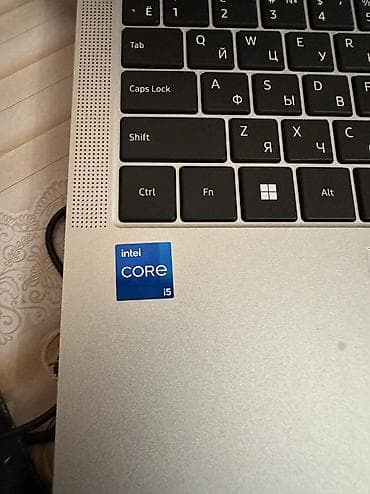 mikro naushnik: Acer Aspire Lite 16 noutbuk - Ekran: 16 düym, nazik çərçivəli geniş — 5