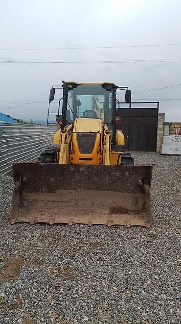 turbo az traktor 1221: Komatsu WB93R ekskavator-yükleyici - Marka/model: Komatsu WB93R - — 7