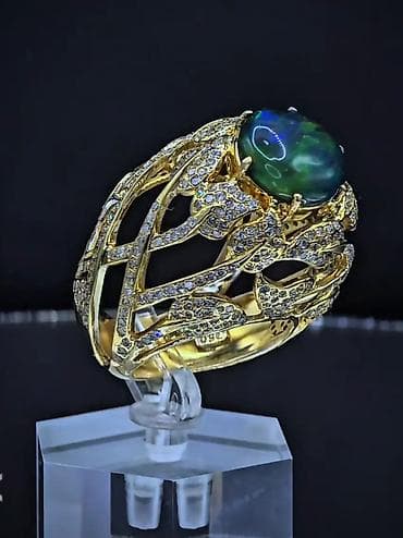 qizil uzukler instagram: Üzük, Sarı qızıl, 750 Əyar, 2.01-2.50 Karat — 2