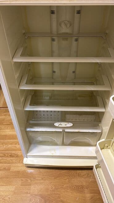 telfer satisi: İşlənmiş 2 qapılı Beko Soyuducu Satılır, rəng - Ağ — 5