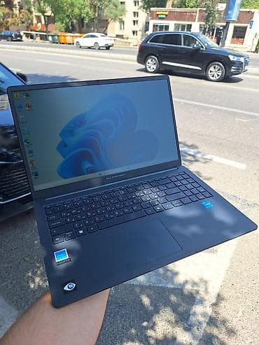 ASUS: ASUS ExpertBook noutbuku Xüsusiyyətlər: - Ekran: 15.6" (nazik — 1