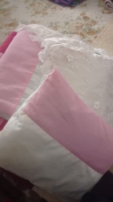 beşik tulu: Qız üçün, Dördbucaq, Beşik, Dəst ilə, Matrassız, Yellənmə mexanizmsiz — 2