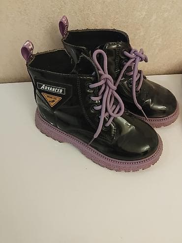 Dəstlər: Rəng - Qara Botinkalar, Ölçü: 29, Uniseks — 2