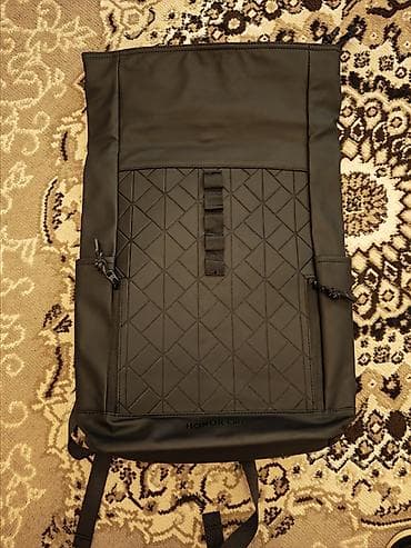 HONOR Gift roll-top şəhər çantası - Rəng: qara, mat səthli - Dizayn