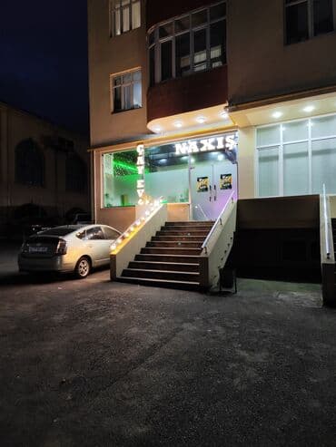 работа официантом в баку: Ofisiant tələb olunur, Kafe, Gündəlik ödəniş, 18-29 yaş, 1-2 illik təcrübə — 1