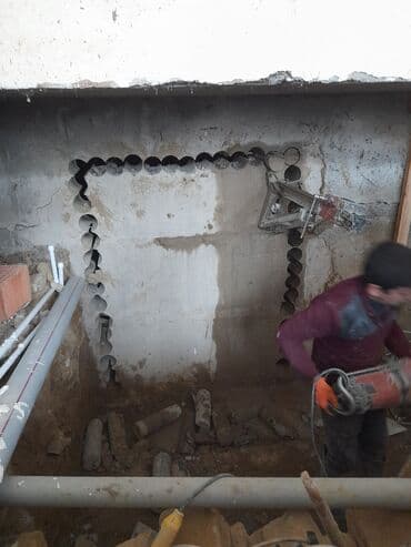 ремонт пластиковых окон: Beton kesimi deşilmesi kesintisi sökintisi borularin deşiklerin — 5