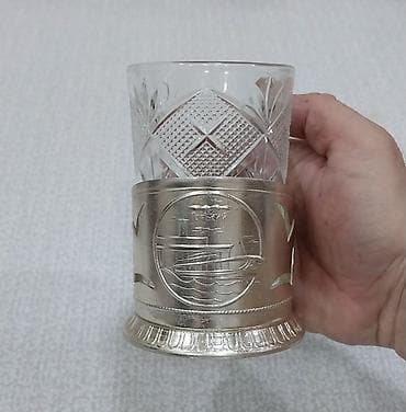 stəkan şəkilləri: Stəkanlar, rəng - Qızılı, 1 əd, SSRİ — 3