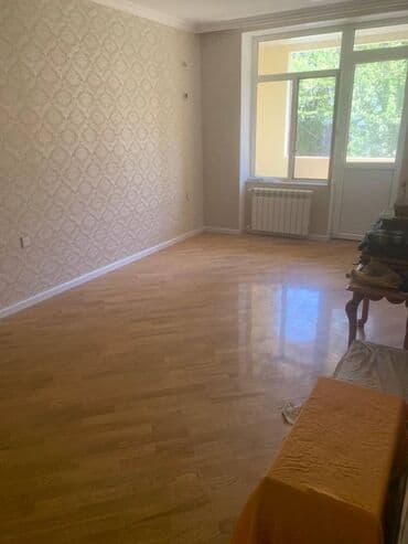 bine qesebesinde ev: 📍 Əla yerləşmə! Ev şəhərin mərkəzində – 2 və 9 nömrəli məktəblərin — 7