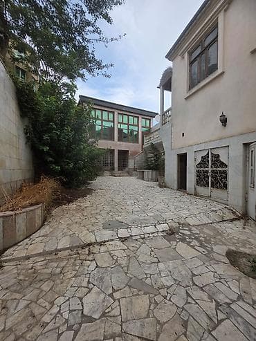 astarada ev: 460 kv. m, 7 otaqlı — 1