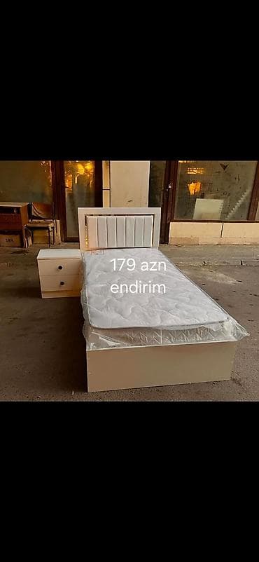 tek carpayilar: Ağ rəngli tək nəfərlik çarpayı dəsti: - Yataq bazalı konstruksiya — 1