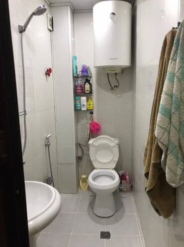 ucuz evler xirdalanda: Bakı, 2 otaqlı, Köhnə tikili, m. Həzi Aslanov, 50 kv. m — 12