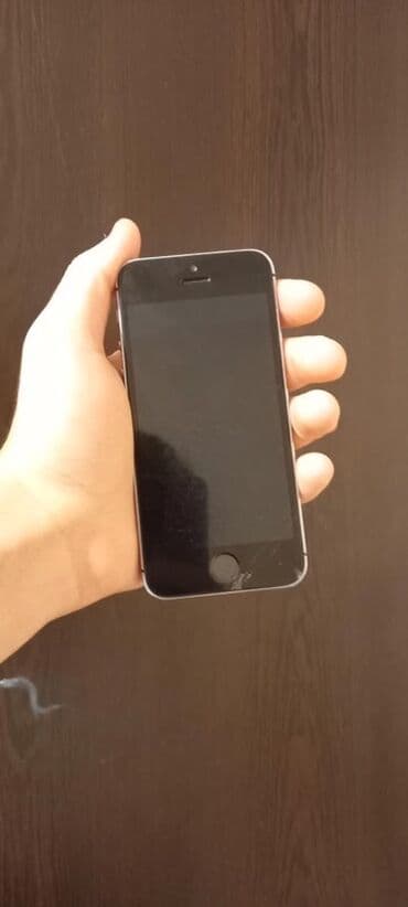 Apple iPhone: IPhone 5s, Qara — 3