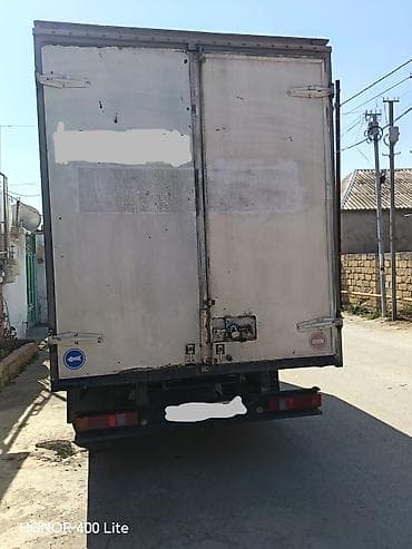 mersedes c 230: Ford Transit: 2.4 l | 2004 il 500000 km Universal — 3