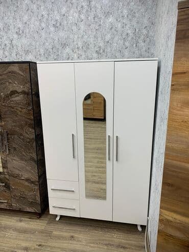 güzgü sifarişi: Yeni, Açılan, 3 qapılı Dəhliz dolabı, Rusiya — 7