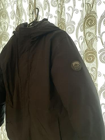 şaxta baba corabı: ZARA qış gödəkçəsi 200 azn alınıb - Brend: ZARA - Rəng: qara - Ölçü — 2