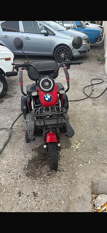 Uşaq üçün elektrik maşınları: Salam elktirkli süret 45 km saata surlecey mesafe 45 km herşey işlekdi — 1
