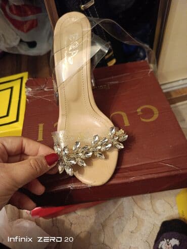 tek qas sepler: Ölçü: 37, rəng - Bej, İşlənmiş — 4