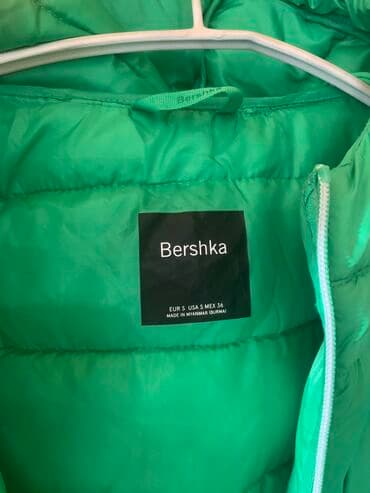 kurtkalar 2021: Gödəkçələr Bershka və Pull&Bear. Almaniyadan alınıb. 2-ci və — 2