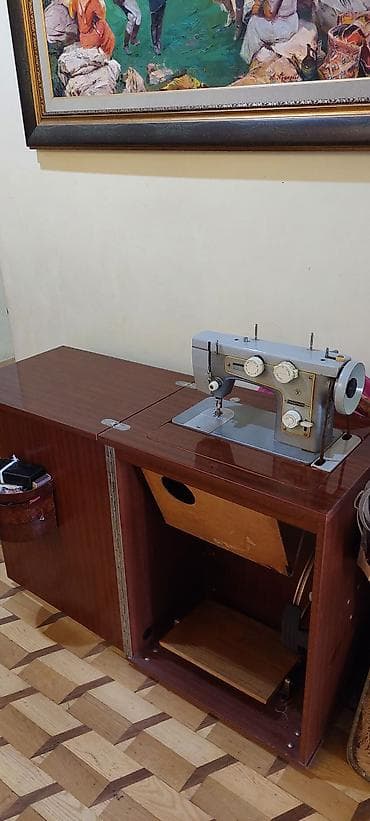 Aristonlar: Tikiş maşini.sovetdən qalma.işlək vəziyyətdə.ünvan.H,aslanov.m — 6