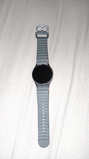 philips xenium 9@9z: Smart saat, Samsung, Sensor ekran, rəng - Yaşıl — 1