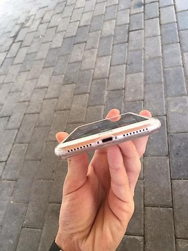 iphone 7 pulus: IPhone 7 Plus, Rose Gold, Barmaq izi — 3