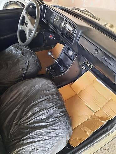 maşınlar satisi: VAZ (LADA) 2107: 1.5 l | 1987 il 35687 km Sedan — 7