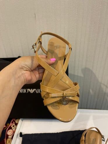 basanoşkalar 2023: Ölçü: 36, rəng - Bej, Yeni — 10