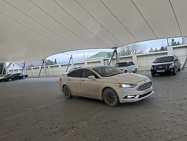 benzin daciki: Ford Fusion: 1.5 l | 2017 il Sedan — 5